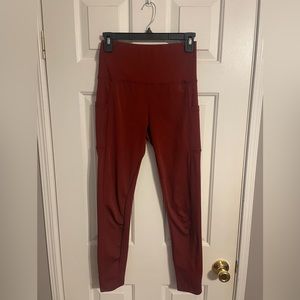 Burgundy red leggings